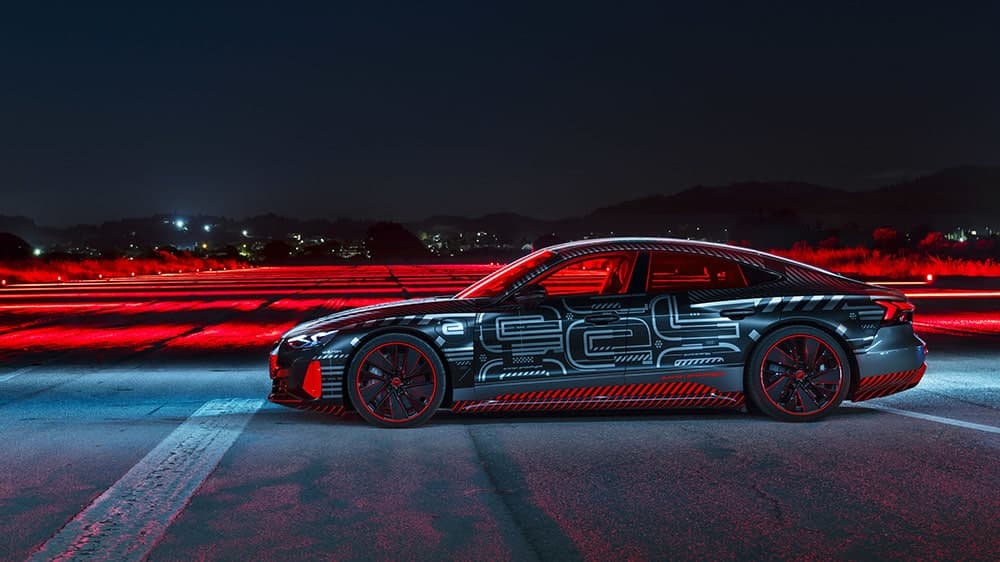 奥迪的684 HP RS E-Tron GT是Marque最新的高性能电动汽车