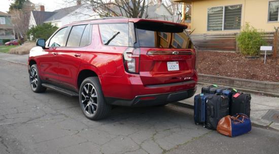 2021年雪佛兰Tahoe行李箱测试，大型SUV带来大量货运收益