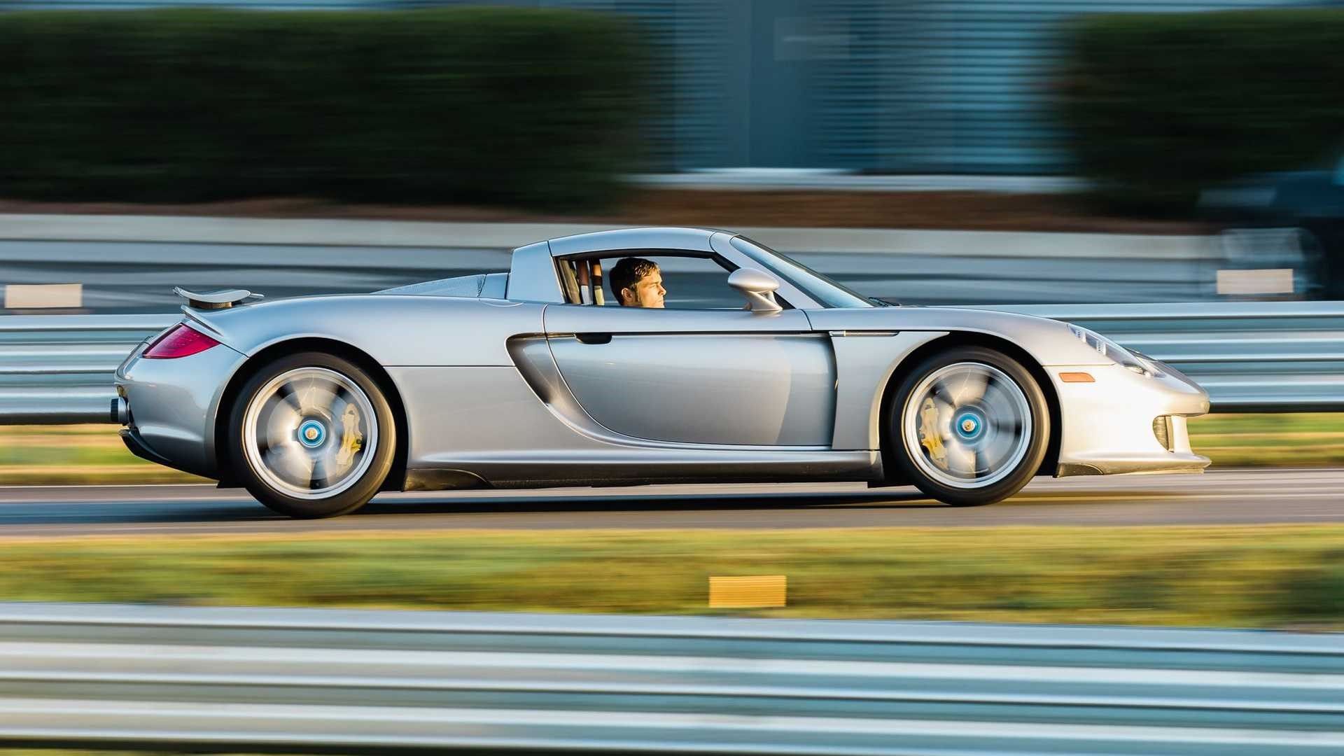 保时捷继续拆卸这辆Carrera GT