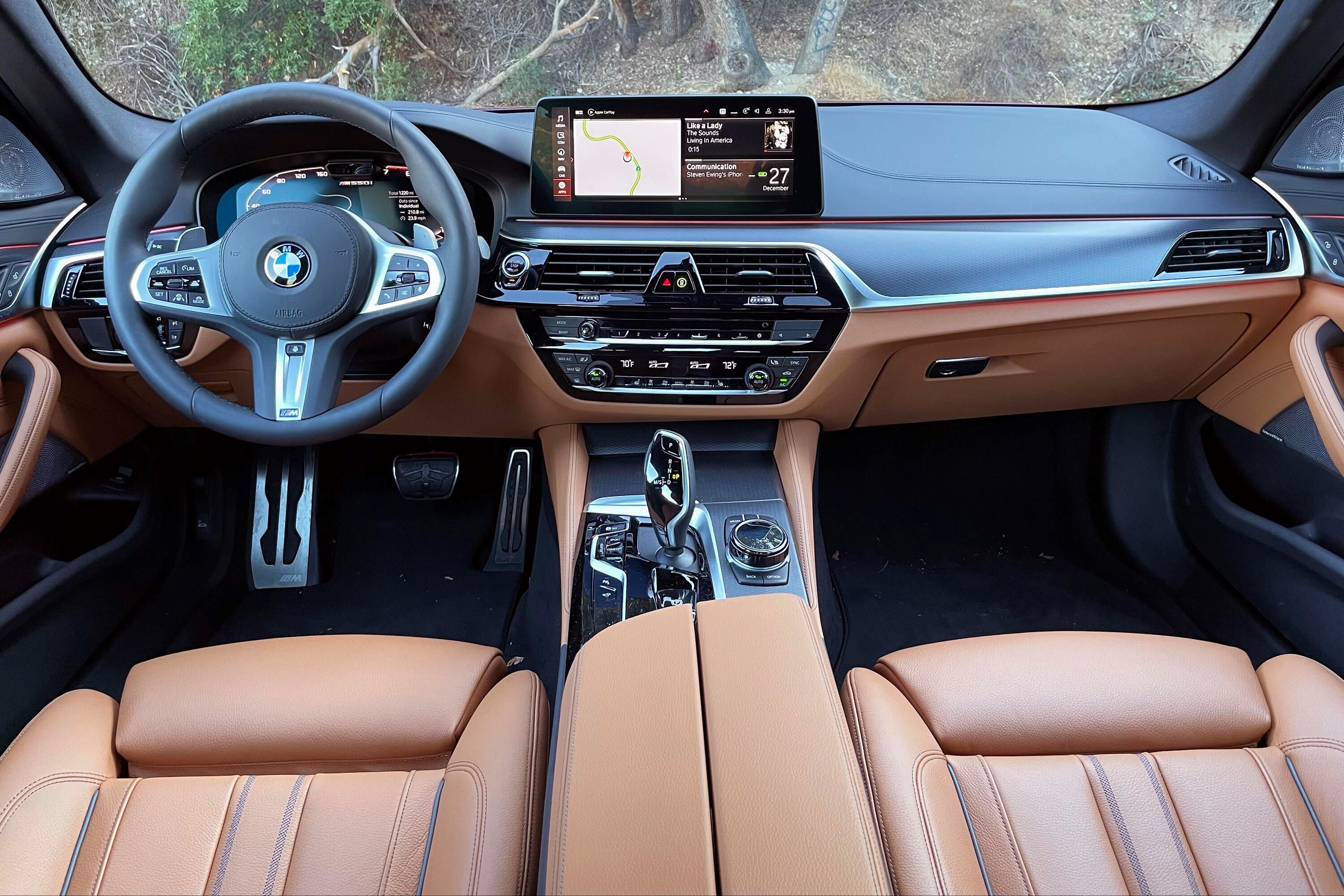 2021宝马M550i xDrive评测：您真正需要的所有M5