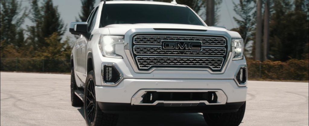 GMC Sierra Denali使用Vossen HF6-4车轮轻松实现酷炫