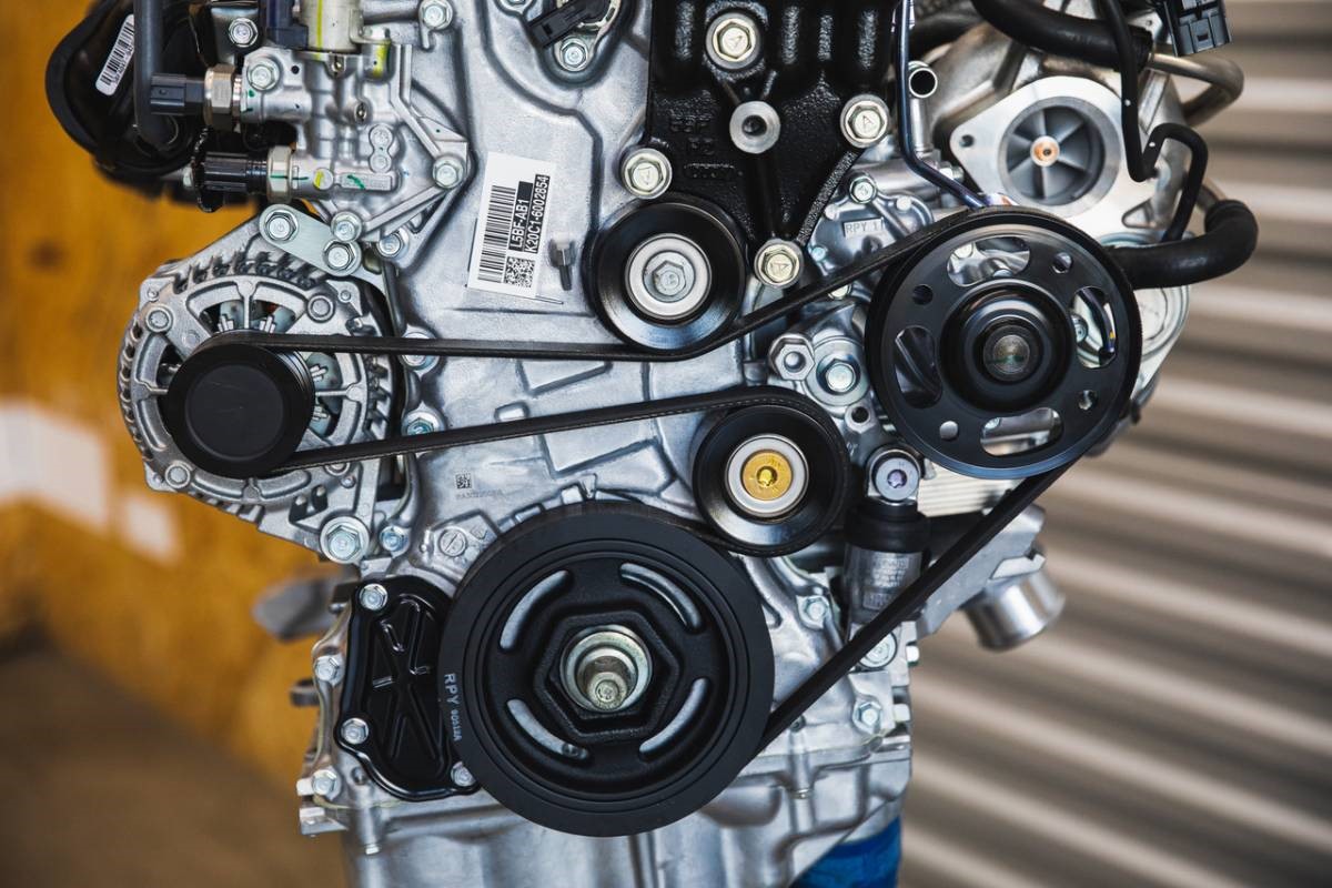 本田性能开发公司正在为赛车应用销售限量版R型发动机