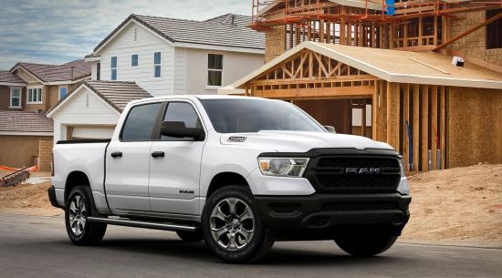 2021 Ram 1500 HFE环保柴油在高速公路上每加仑可行驶33英里