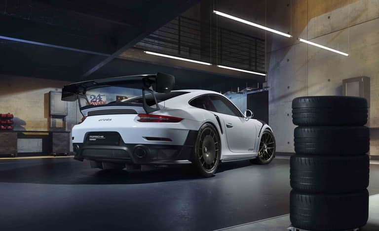 保时捷911 GT2 RS赛车套件将很快在美国推出