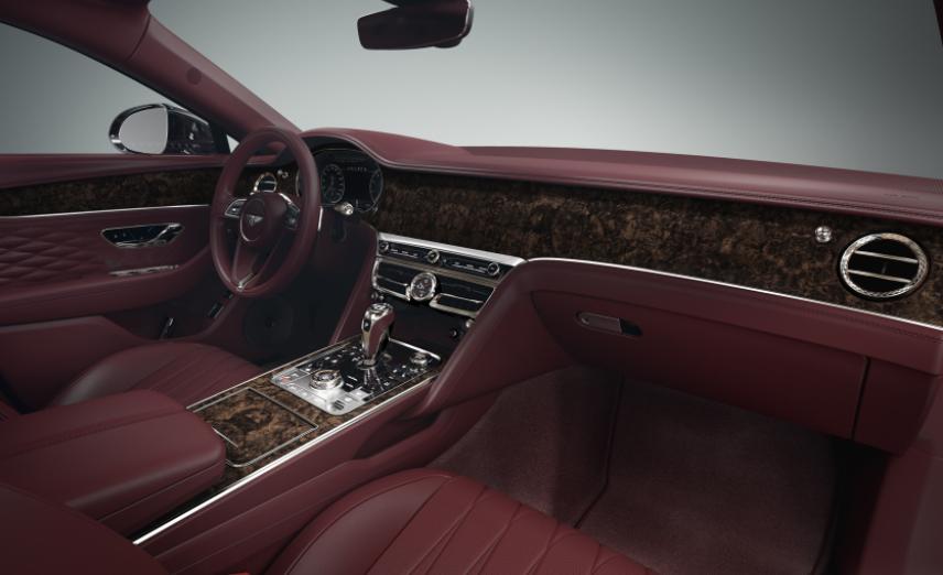 新技术和更多个性化选项使Bentley的唯一轿车更加精致