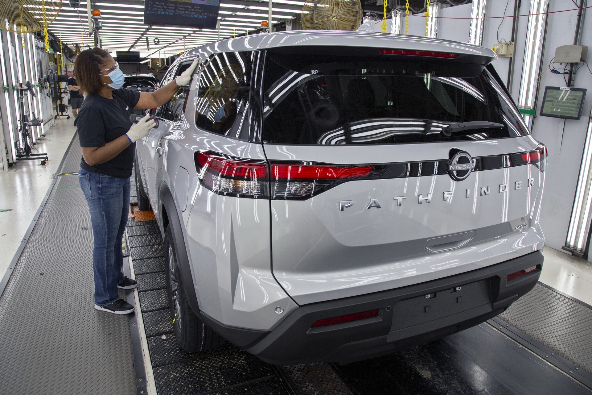 全新2022日产探路者将于今年夏天全新SUV上市之前投入生产