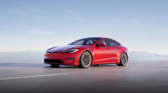 特斯拉 Model S网格在9.23秒内运行了四分之一英里。它是世界上最快的汽车之一