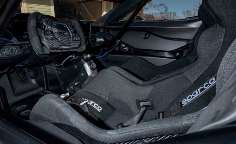 汽车新闻：福特GT Mk II在拍卖会上以187万美元的价格售出 
