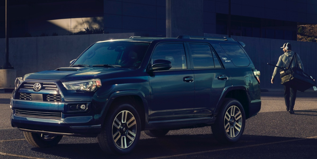 2022年丰田4Runner TRD Sport车型使用自适应阻尼器来控制倾斜