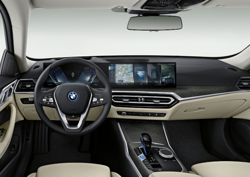 2022 BMW i4可提供高达536 hp的功率，起价为56,395美元