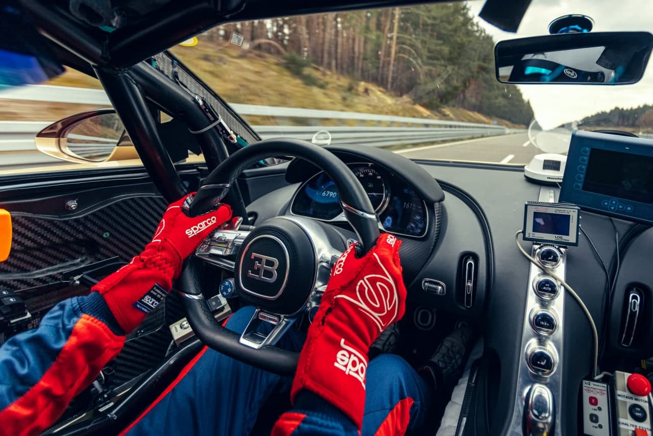 汽车资讯：布加迪以273英里/小时有限的最高速度测试Chiron Super Sport 