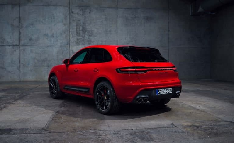 2022 年保时捷 Macan 更强大，Turbo 车型下降