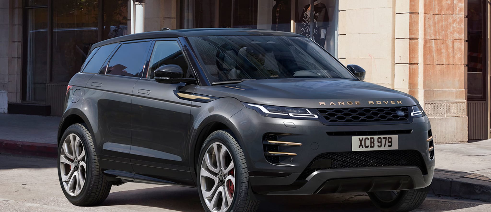 JLR因安全带故障召回2021 Range Rover Evoque 