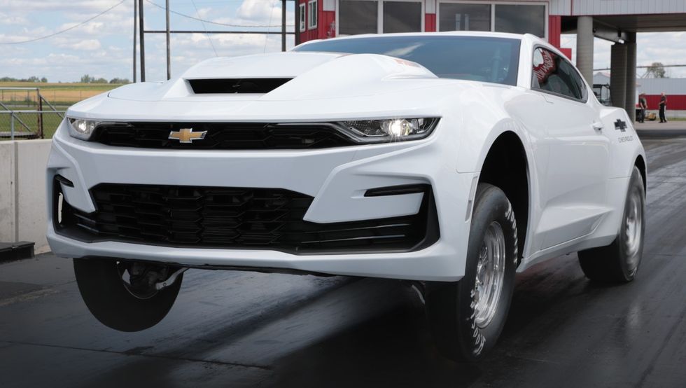 2022 雪佛兰 COPO Camaro 推出 9.4 升、572 立方英寸 V-8