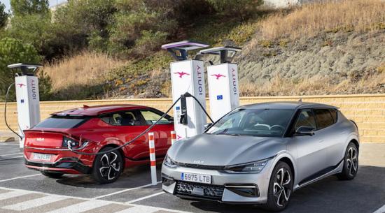 2022 年起亚 EV6 评测：国际首发