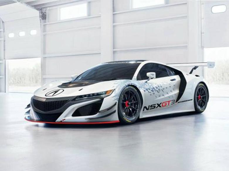 阿库拉展示了新的NSX GT3赛车在赛道上