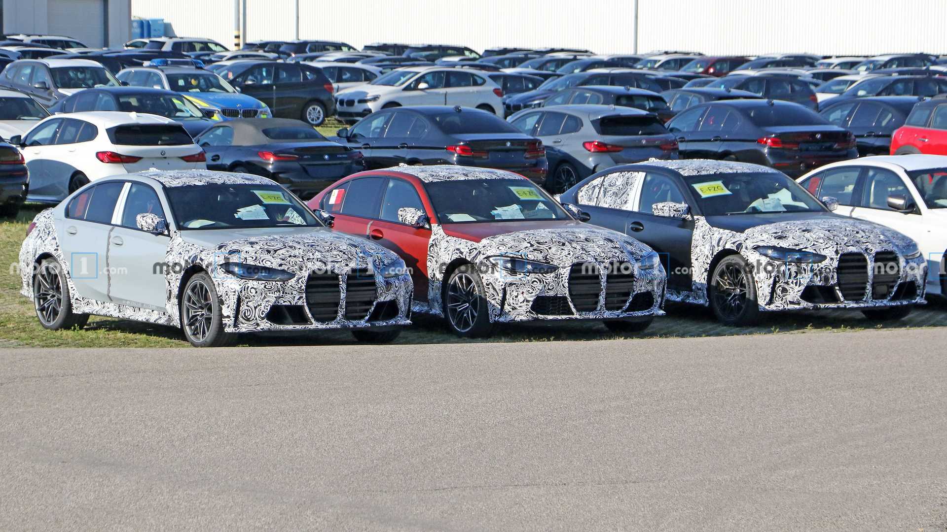 2021年宝马M3穿着比以往少的迷彩