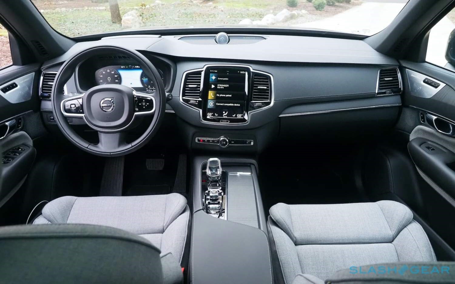 2021年沃尔沃XC90 T8充电评测:豪华第一,混合动力第二