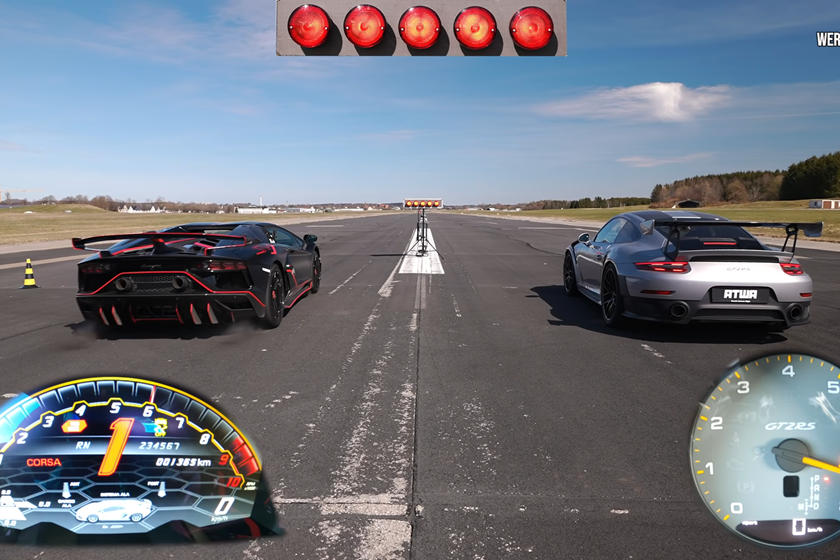 加速赛:保时捷911 GT2 RS vs兰博基尼Aventador SVJ