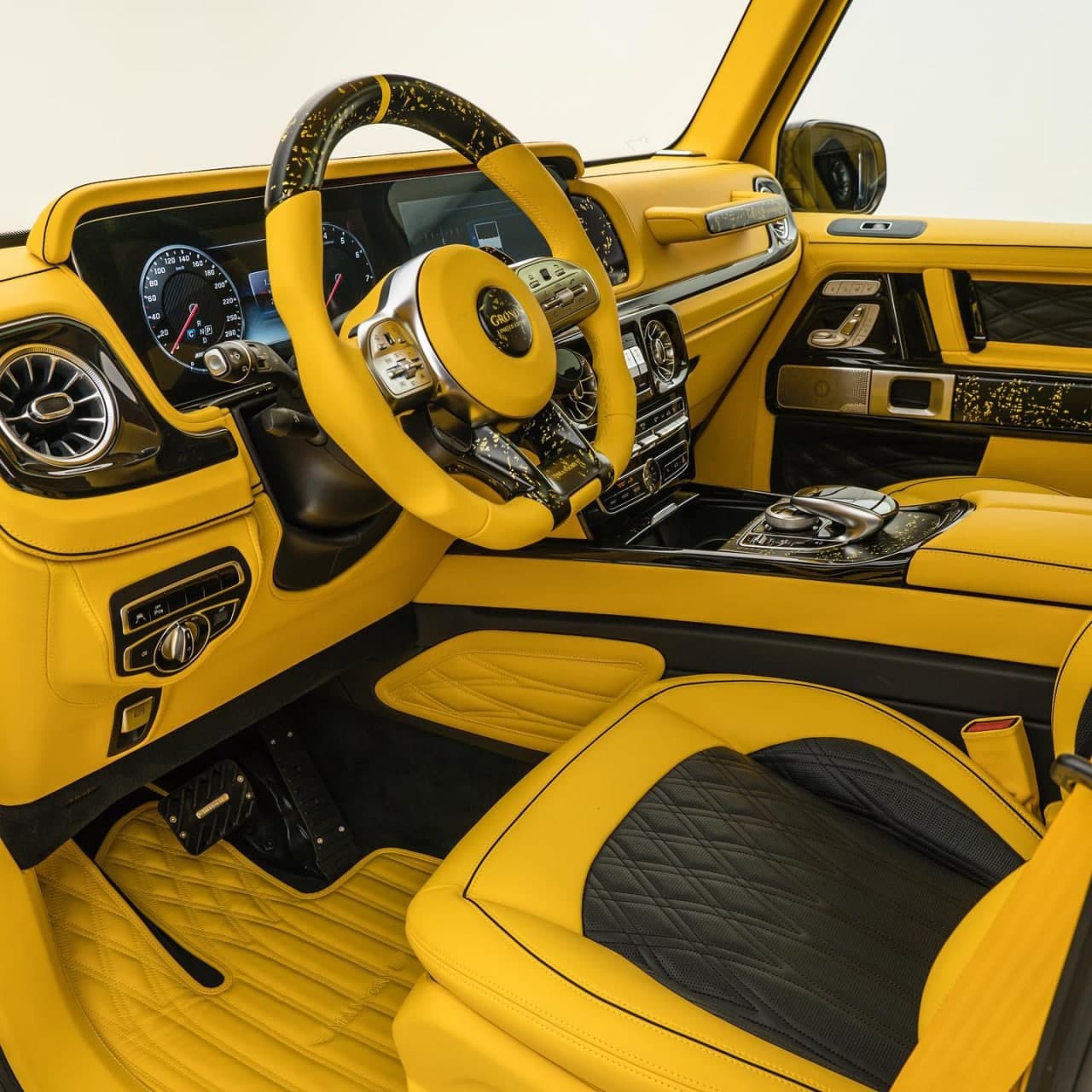 Mansory Gronos是梅赛德斯-奔驰G级的大黄蜂